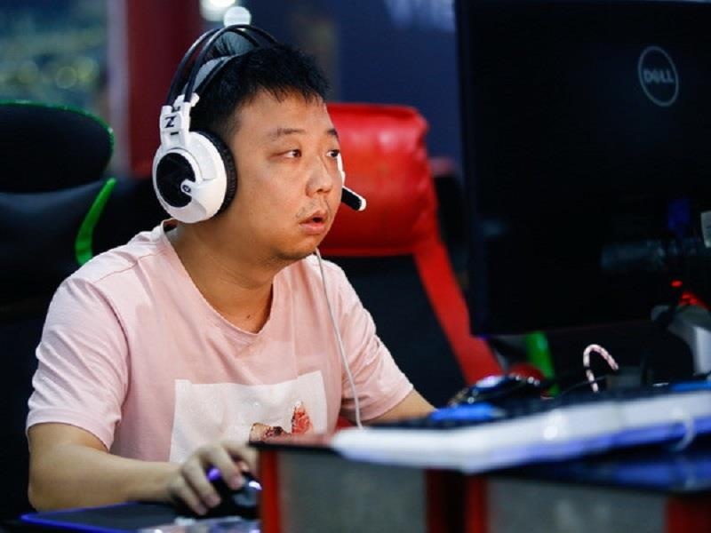 ShenLong sang Viet Nam, solo game thu AOE so 2 VN toi nay hinh anh