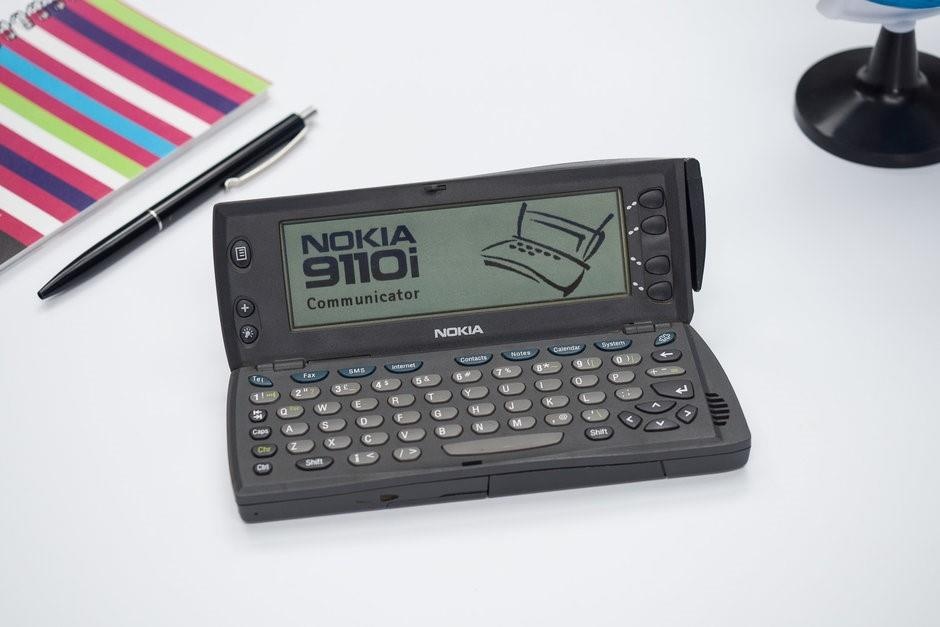 Dùng thử Nokia 9110i Communicator sau 21 năm ảnh 1 Dung thu Nokia 9110i Communicator sau 21 nam anh 1
