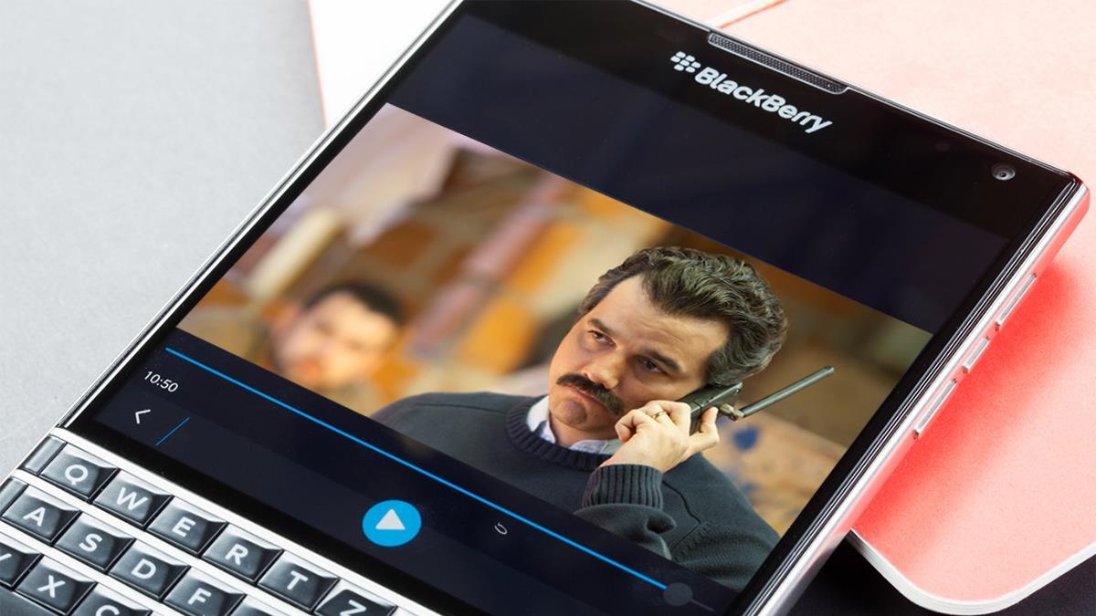 Ban BlackBerry sieu bao mat cho toi pham, 'ong trum' linh an tu 9 nam hinh anh