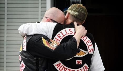 Đi tù 9 năm vì bán blackberry mã hóa ảnh 2 Di tu 9 nam vi ban blackberry ma hoa anh 2