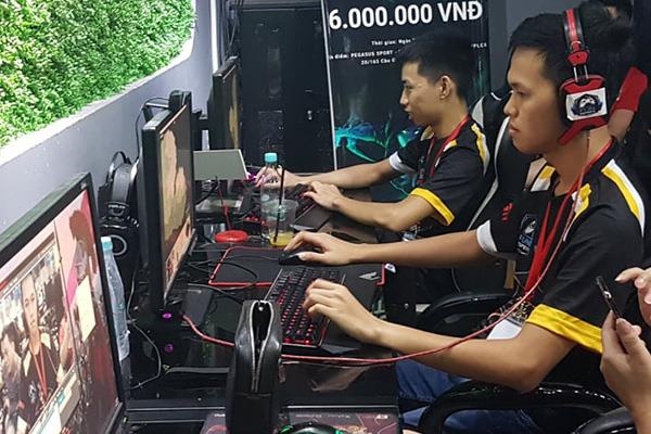 Chim Se Di Nang vo dich 2 vs 2 Be Yeu Cup anh 1