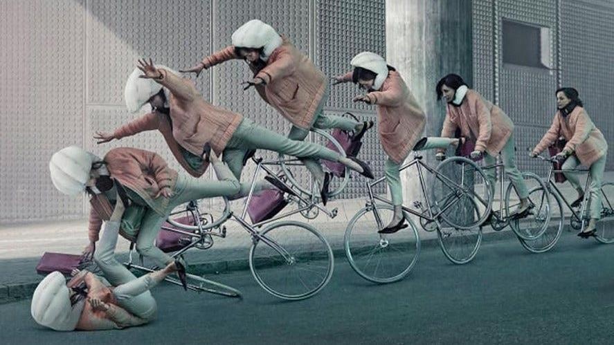 Mu bao hiem co tui khi tu bung khi tai nan hinh anh