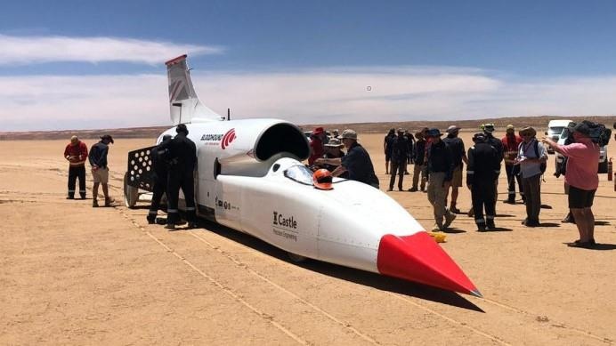 Sieu xe phan luc chay voi toc do hon 800 km/h o sa mac hinh anh