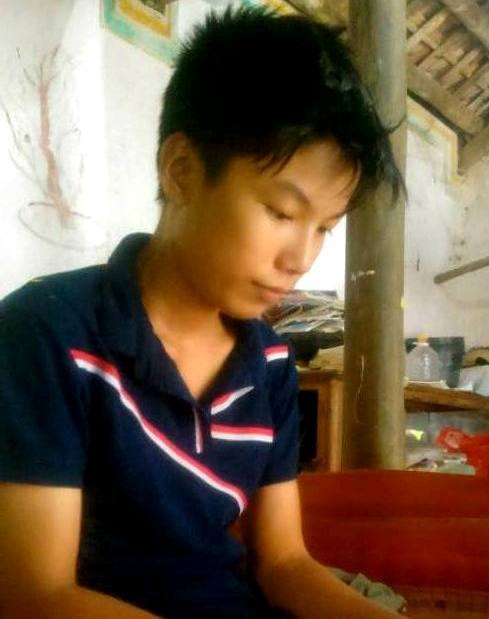 Em Trương Đình Lộc vẫn chưa hết bàng hoàng khi kể lại sự việc. Ảnh: N. D.