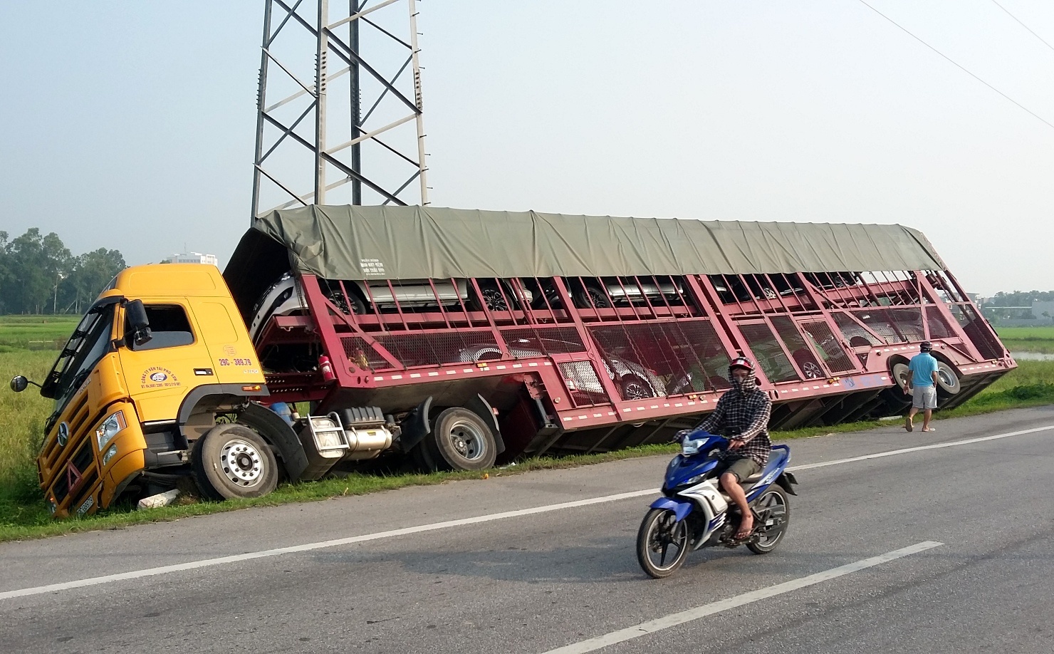 Hiện trường vụ tai nạn. Ảnh: Nguyễn Dương.