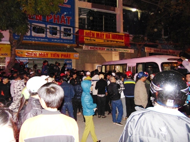 Hiện trường đêm 