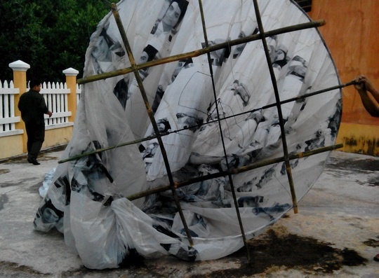 Vat the la hinh cau roi xuong mien nui Quang Nam hinh anh