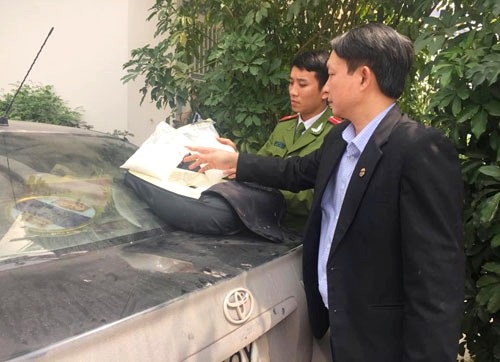 Bat 4 nguoi trong duong day buon ban ma tuy lien tinh hinh anh