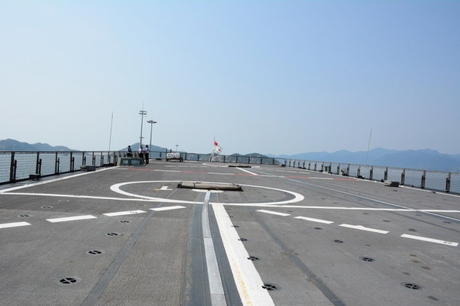 tàu hải quân Singapore đến Cam Ranh ảnh 2 tau hai quan Singapore den Cam Ranh anh 2