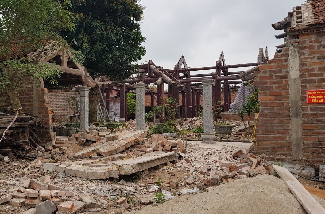 Sap tuong chua Tranh, mot nguoi chet hinh anh