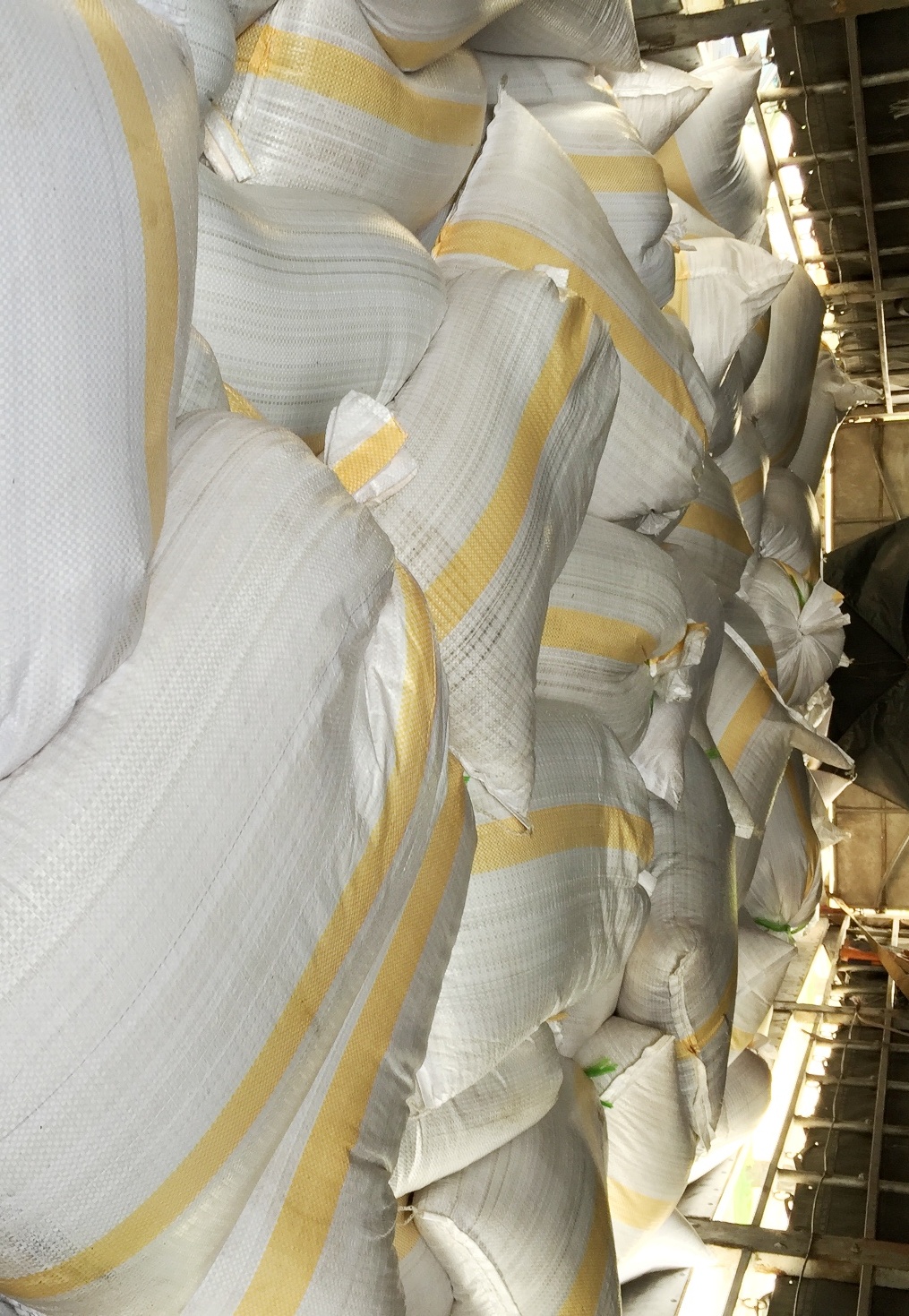 bat giu thuc pham ban anh 3