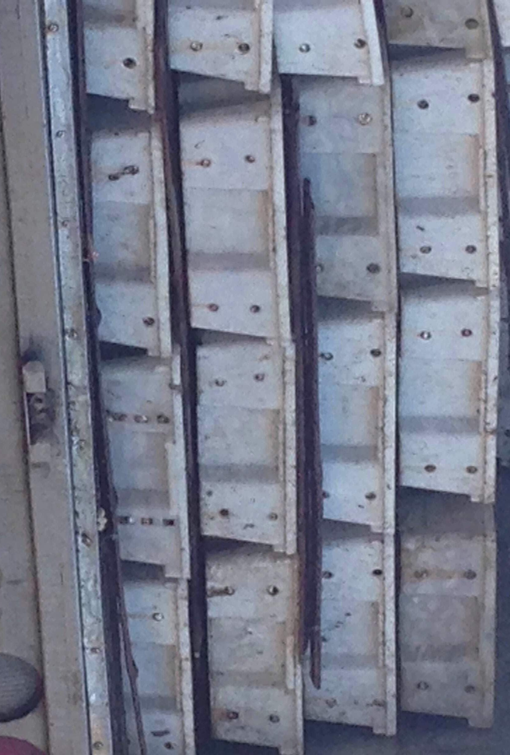 Bat xe tai cho hon 3 tan ca thoi di lam nuoc mam hinh anh