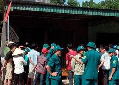 Khong khoi to vu con re giet me vo va vo hinh anh