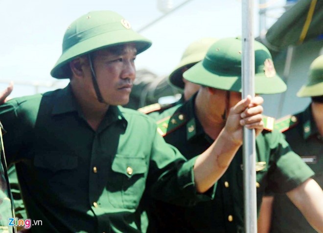 tim kiem hai phi cong Su-30 anh 10