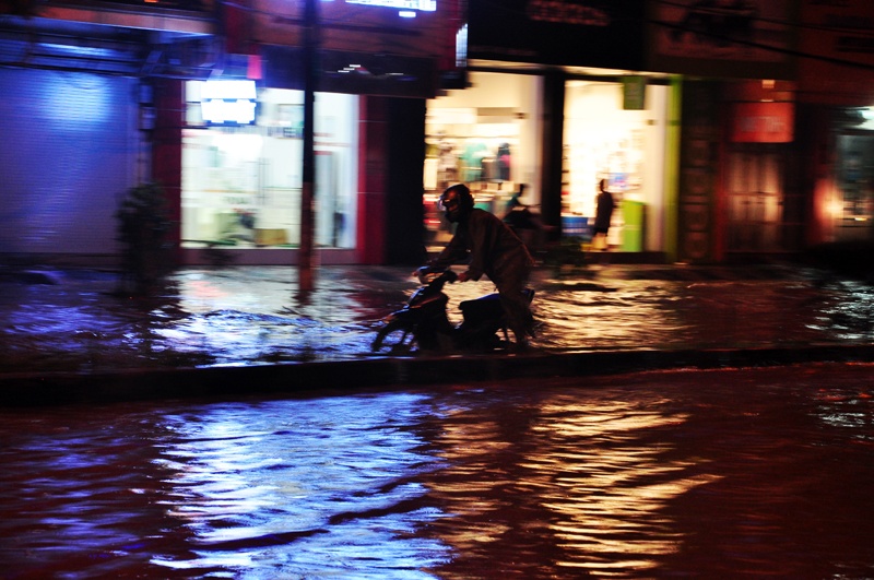 Ha Long ngap sau trong dem anh 5