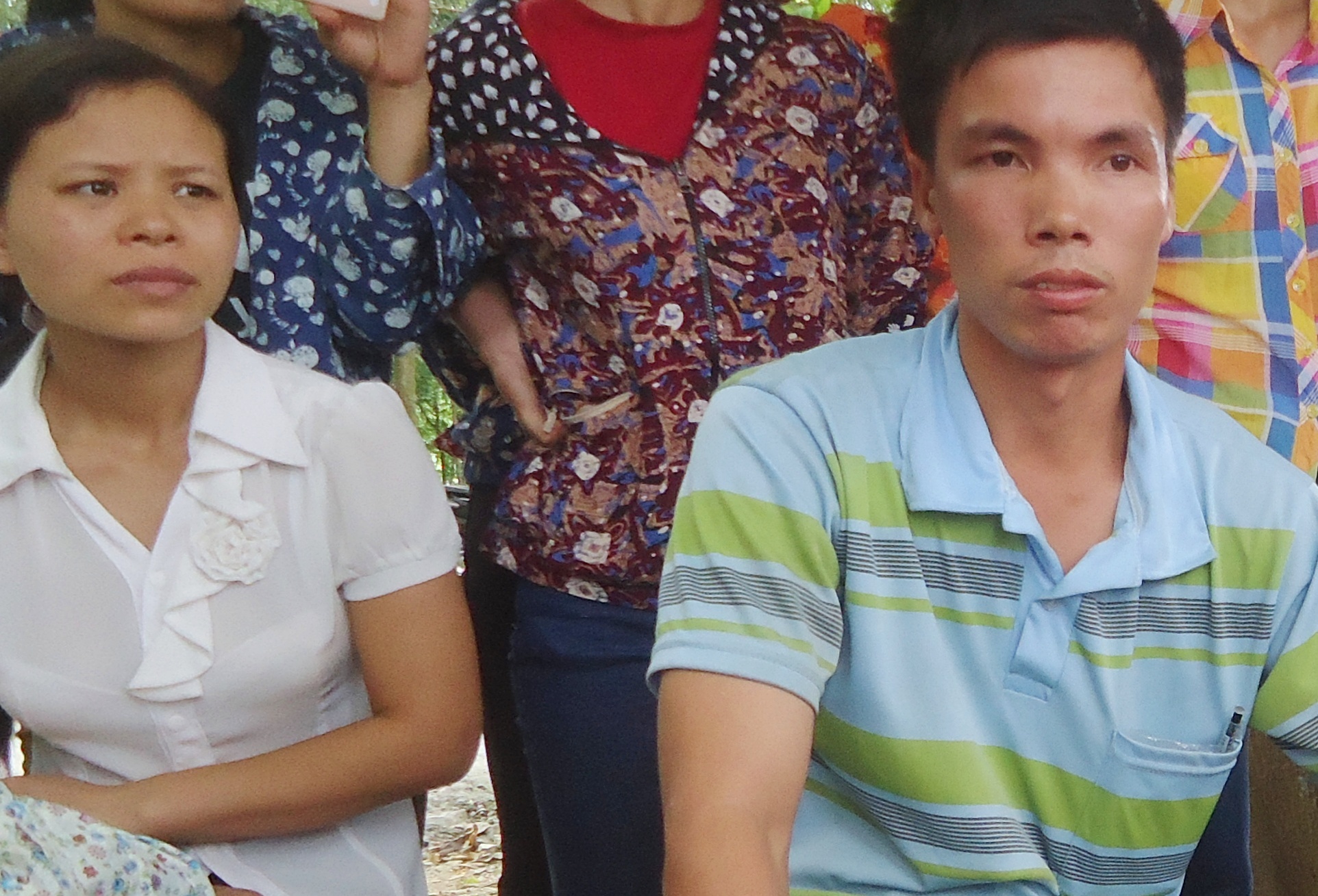 Thanh Hoa giai quyet gap vu 376 giao vien mat viec hinh anh