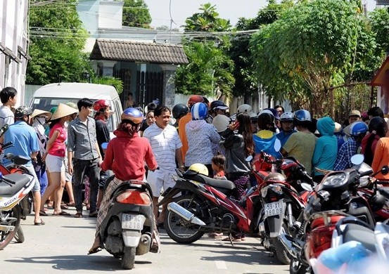 Truy lung ke dam pho cong xa nguy kich hinh anh