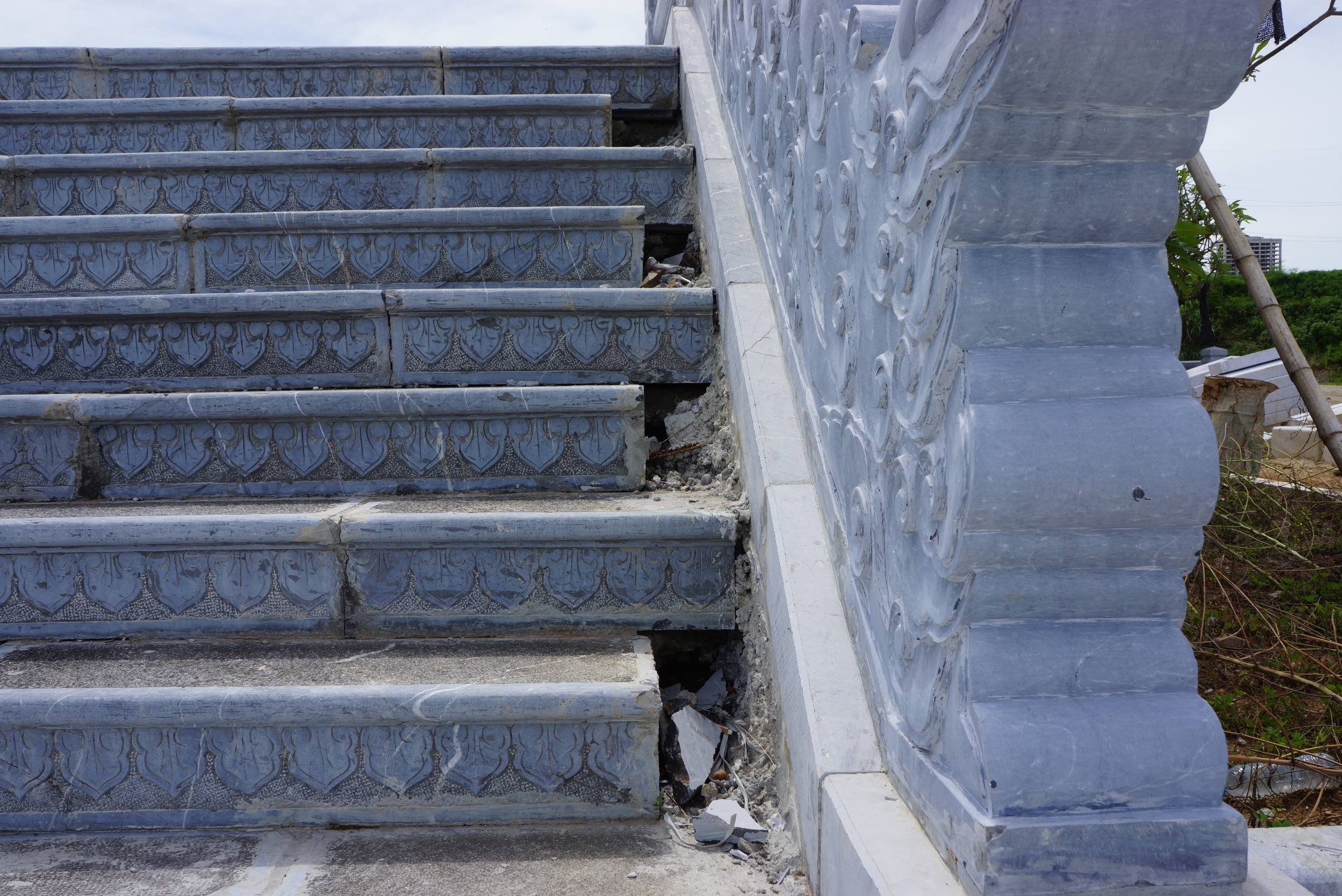 Tuong dai Dinh Tien Hoang De anh 9