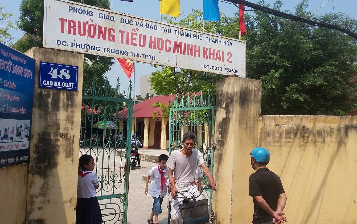 Chu tich TP Thanh Hoa chi dao tra lai tien thu sai quy dinh hinh anh
