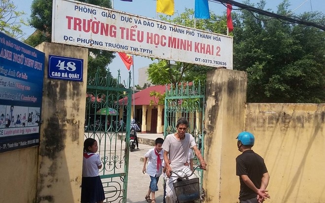 đường dây nóng về lạm thu ảnh 1 duong day nong ve lam thu anh 1