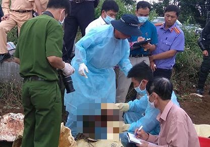 Ngu dan di bien phat hien thi the bi phan huy nang hinh anh