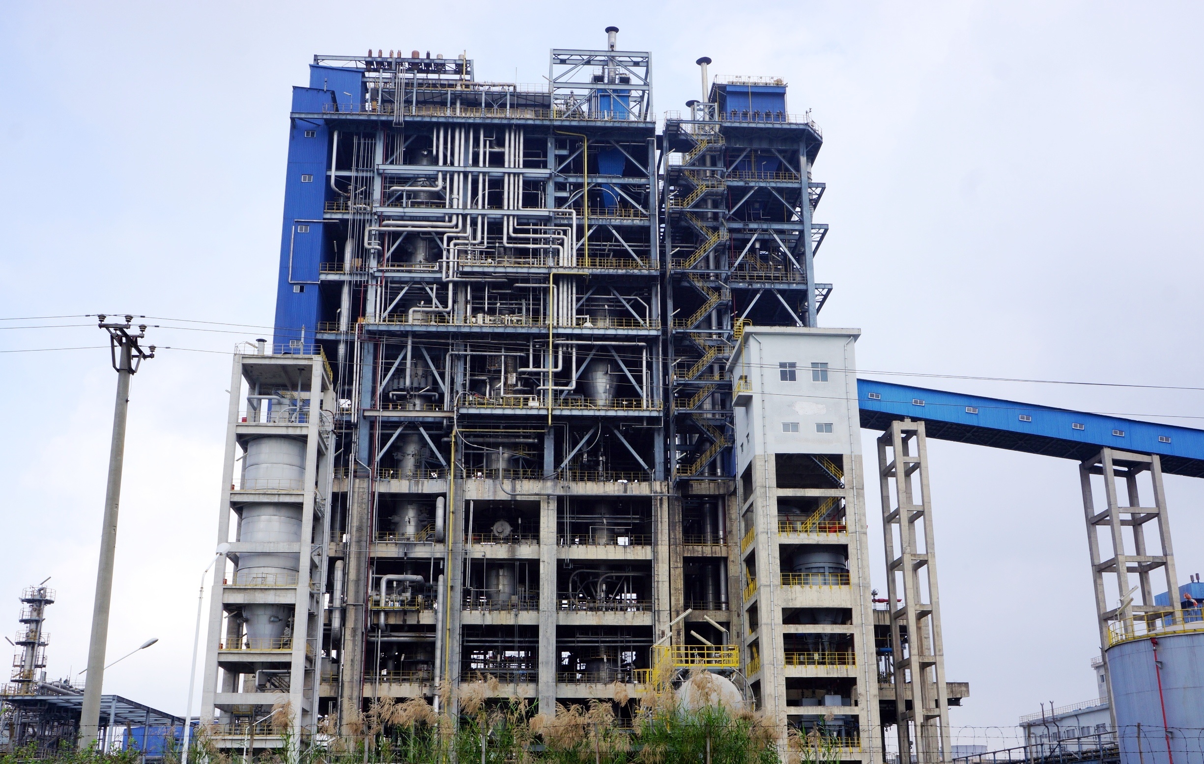 nha may dam 12.000 ty thua lo anh 3