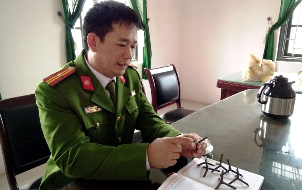 bẫy đinh trên quốc lộ 1A ảnh 1 bay dinh tren quoc lo 1A anh 1