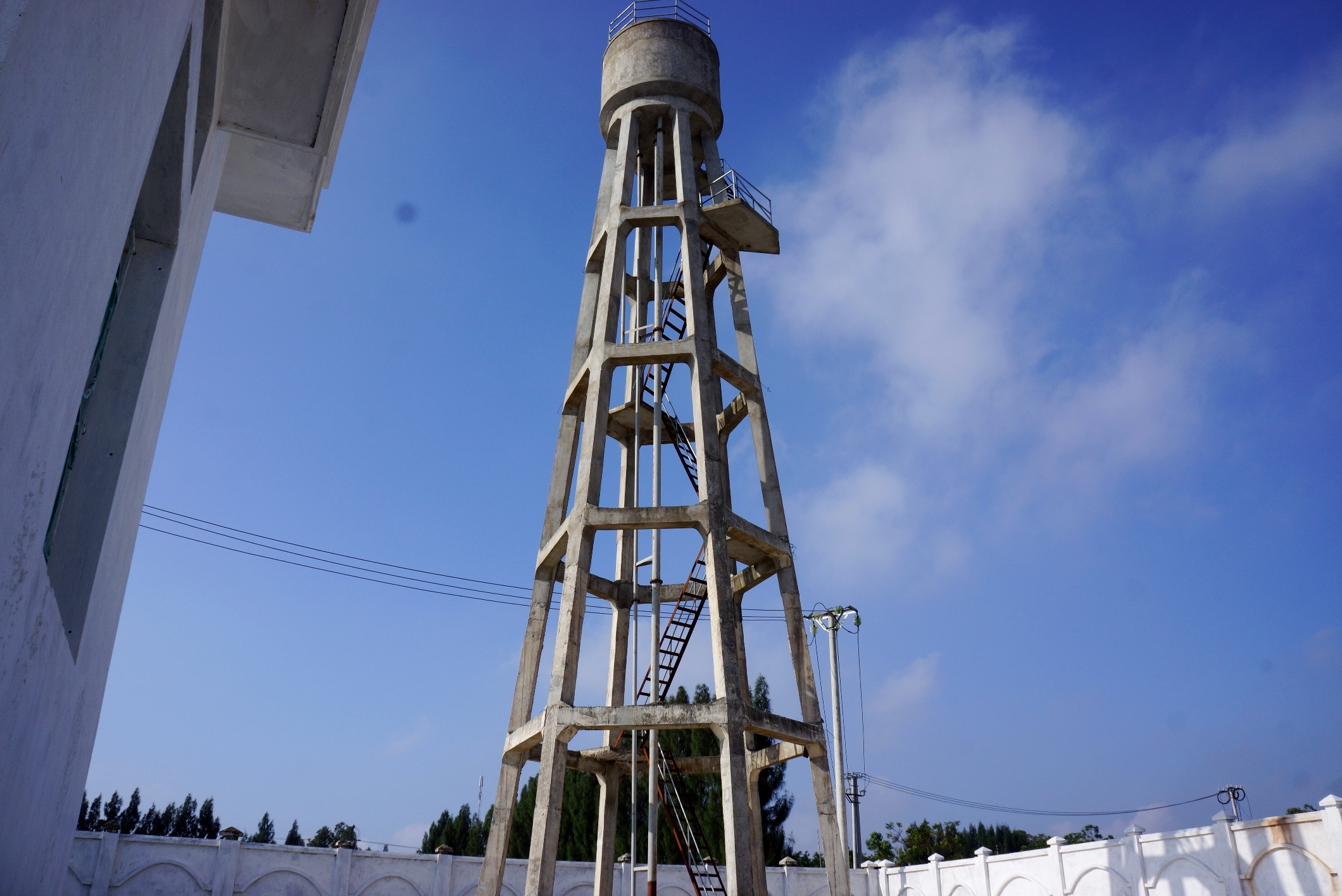 dan thieu nuoc,  nha may do dang anh 5