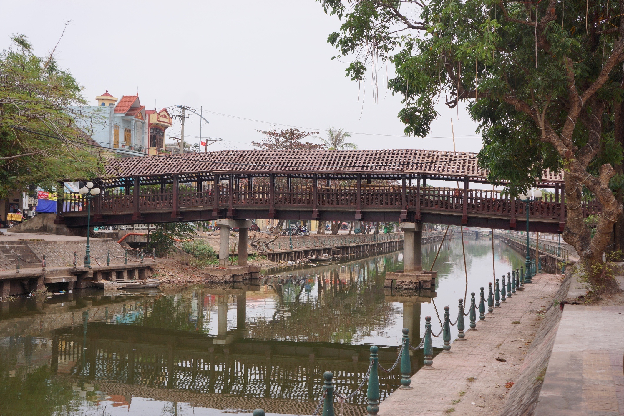 Trung tu cau ngoi 115 tuoi tung duoc in tren tem buu chinh hinh anh