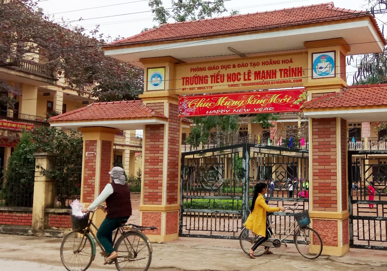 Hang chuc giao vien nghi Tet khong duoc nhan luong hinh anh