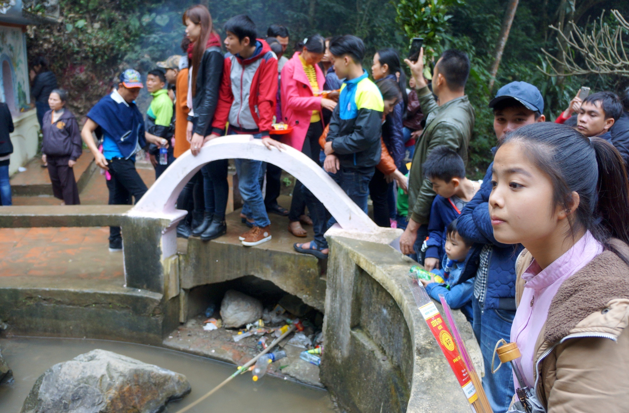 nhech nhac tai den Phu Na anh 4