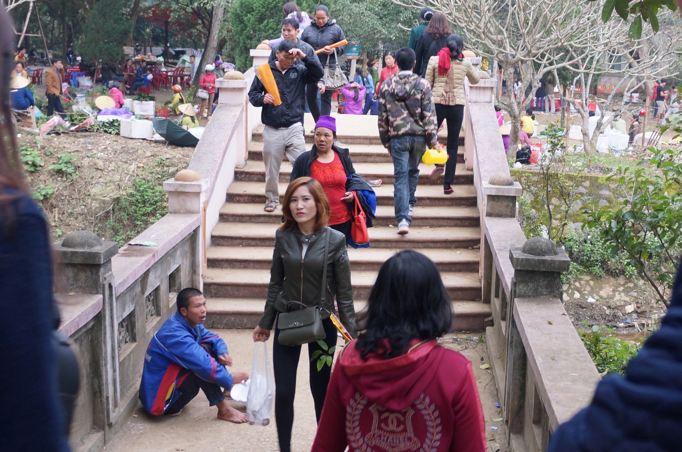 nhech nhac tai den Phu Na anh 10