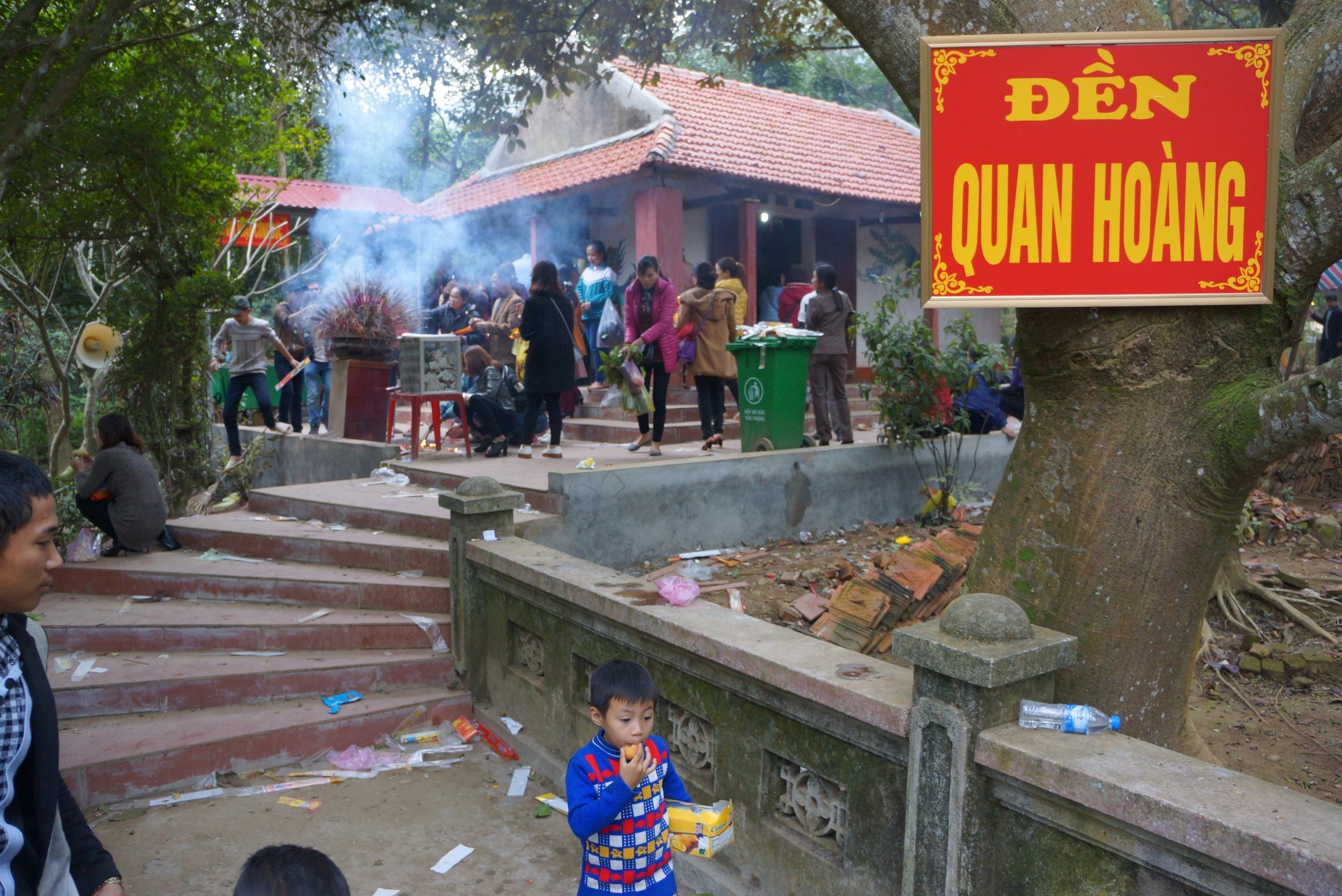 nhech nhac tai den Phu Na anh 6