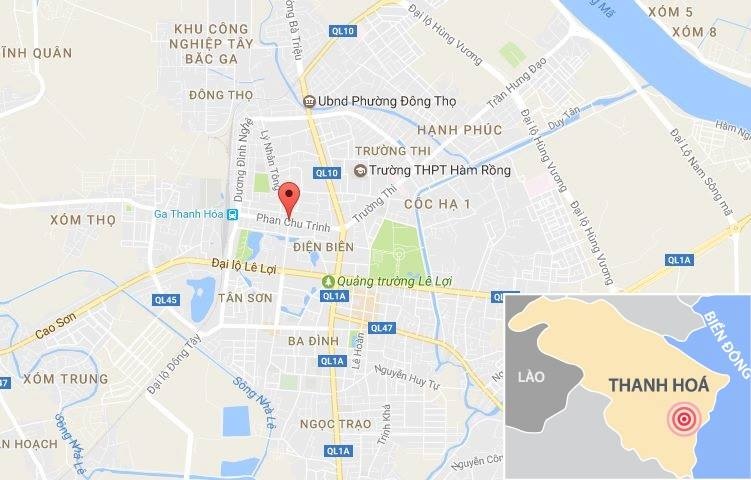 xe biển xanh đâm nát xe máy ảnh 2 xe bien xanh dam nat xe may anh 2