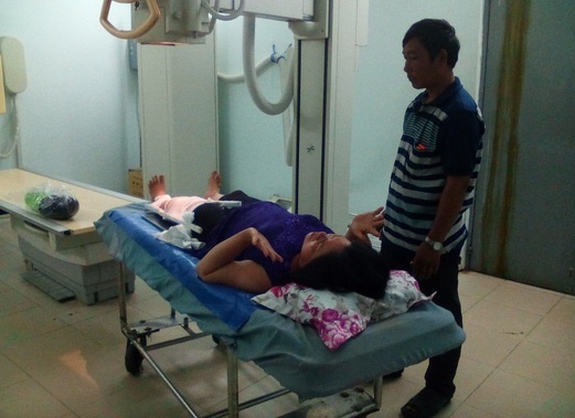 33 nguoi o Tra Vinh nhap vien vi… can cho hinh anh