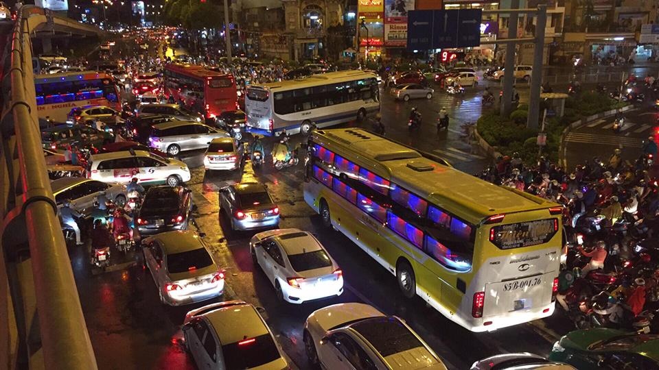 canh tac duong o Sai Gon anh 7