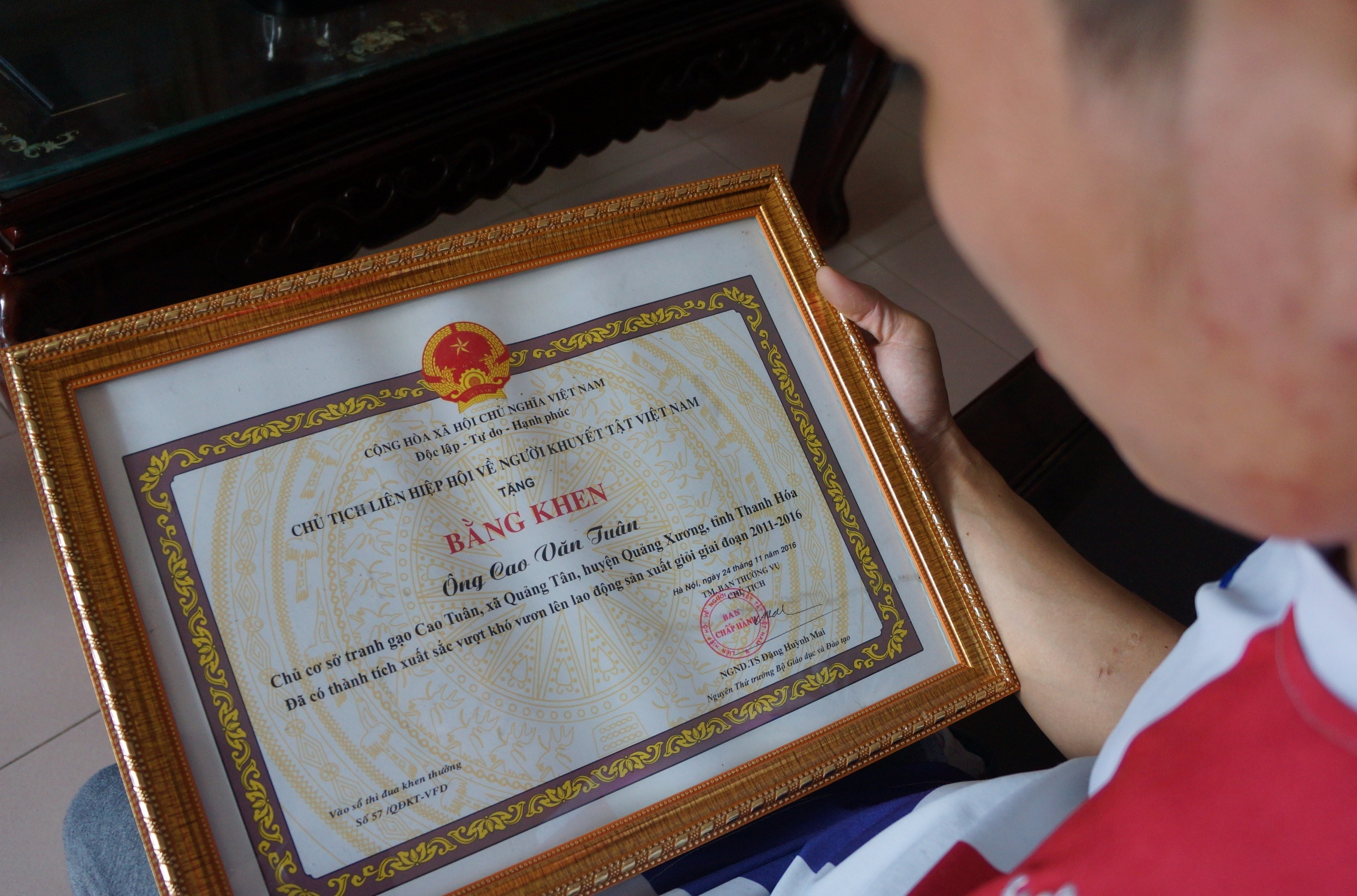 Ve tranh bang hat gao anh 10