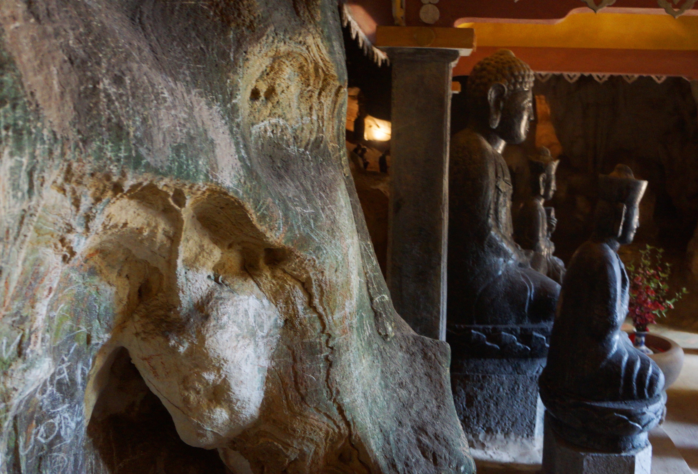 chua Bich Dong bi ve ban anh 4