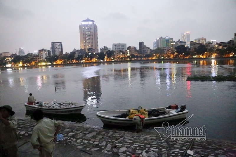 Ca chet trang ho anh 1