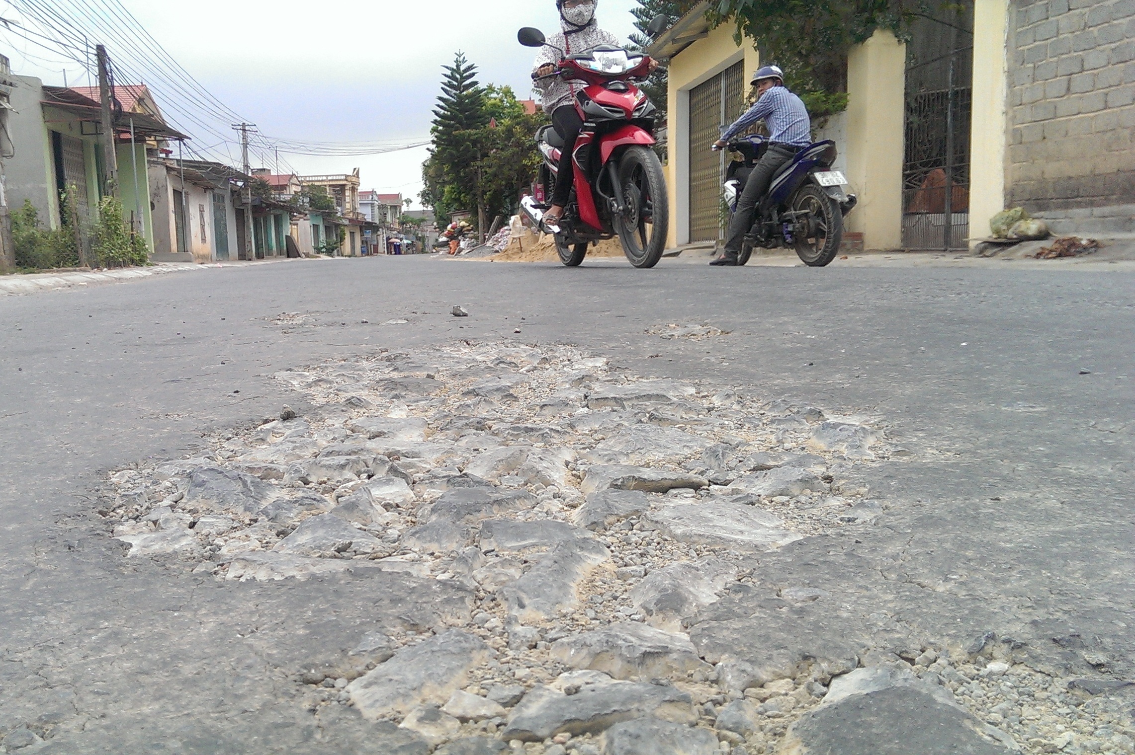 duong vua sua lai xuong cap anh 2