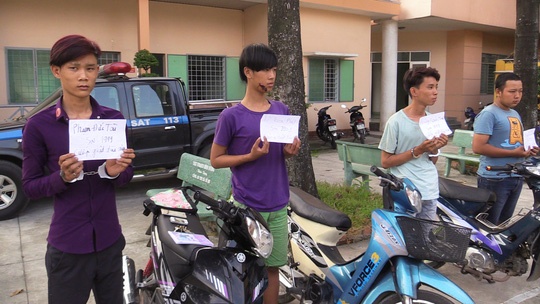 băng cướp tấn công phụ nữ ảnh 1 bang cuop tan cong phu nu anh 1