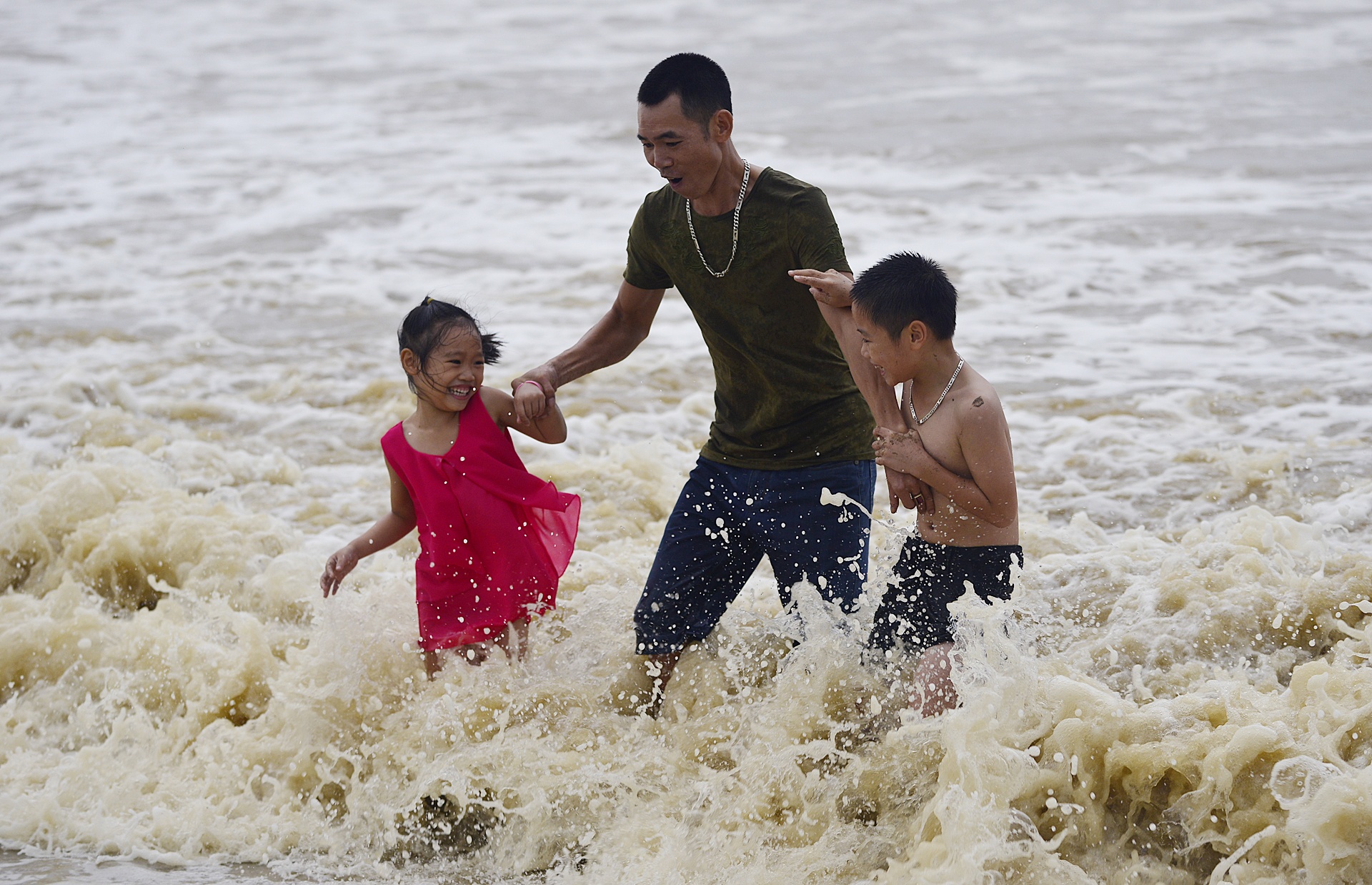 khach phan ung khi bi cam tam anh 2