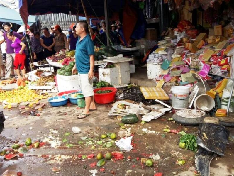 xe biển xanh gây tai nạn ảnh 2 xe bien xanh gay tai nan anh 2