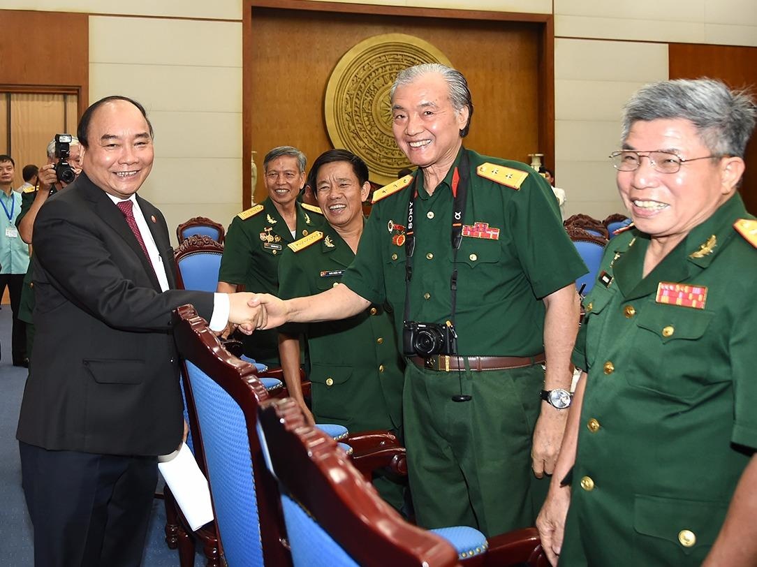 Thu tuong gap mat Hoi truyen thong Truong Son - Duong Ho Chi Minh hinh anh