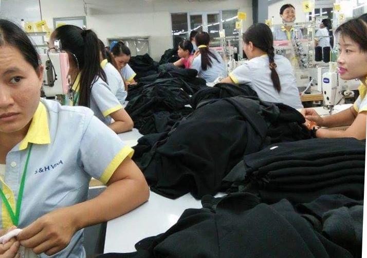 công nhân đi làm trở lại ảnh 1 cong nhan di lam tro lai anh 1