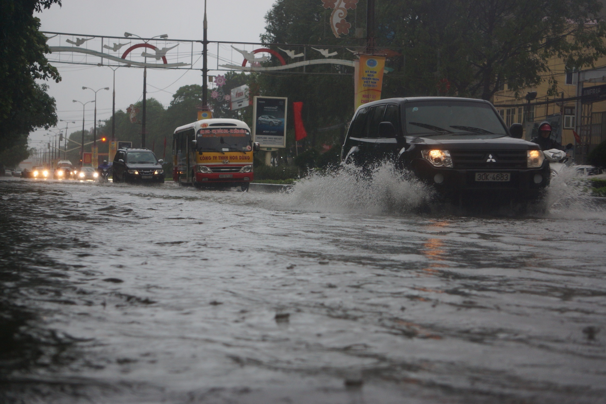 pho Thanh Hoa,  Nghe An ngap anh 2
