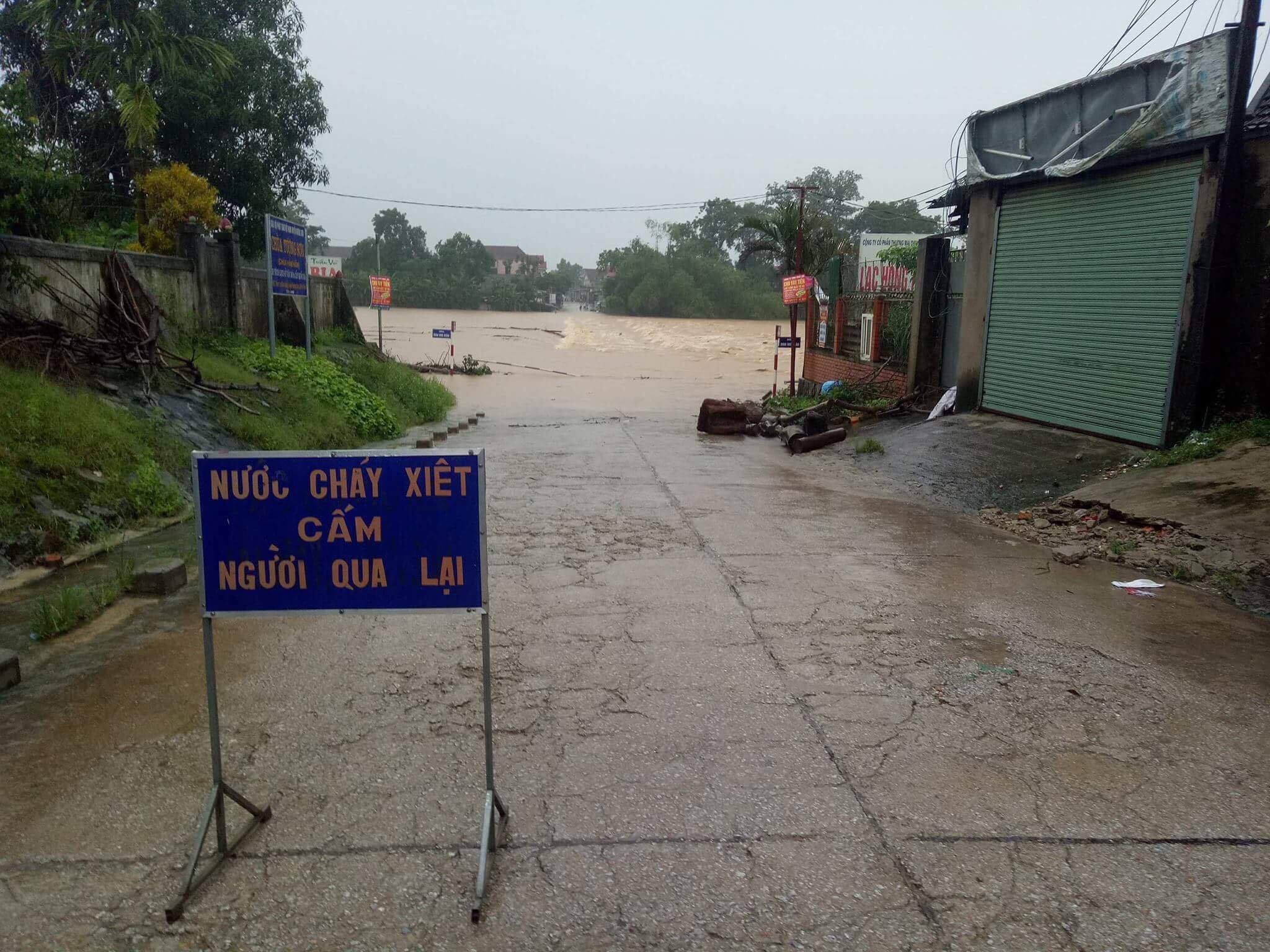 phố Thanh Hóa,  Nghệ An ngập ảnh 14 pho Thanh Hoa,  Nghe An ngap anh 14