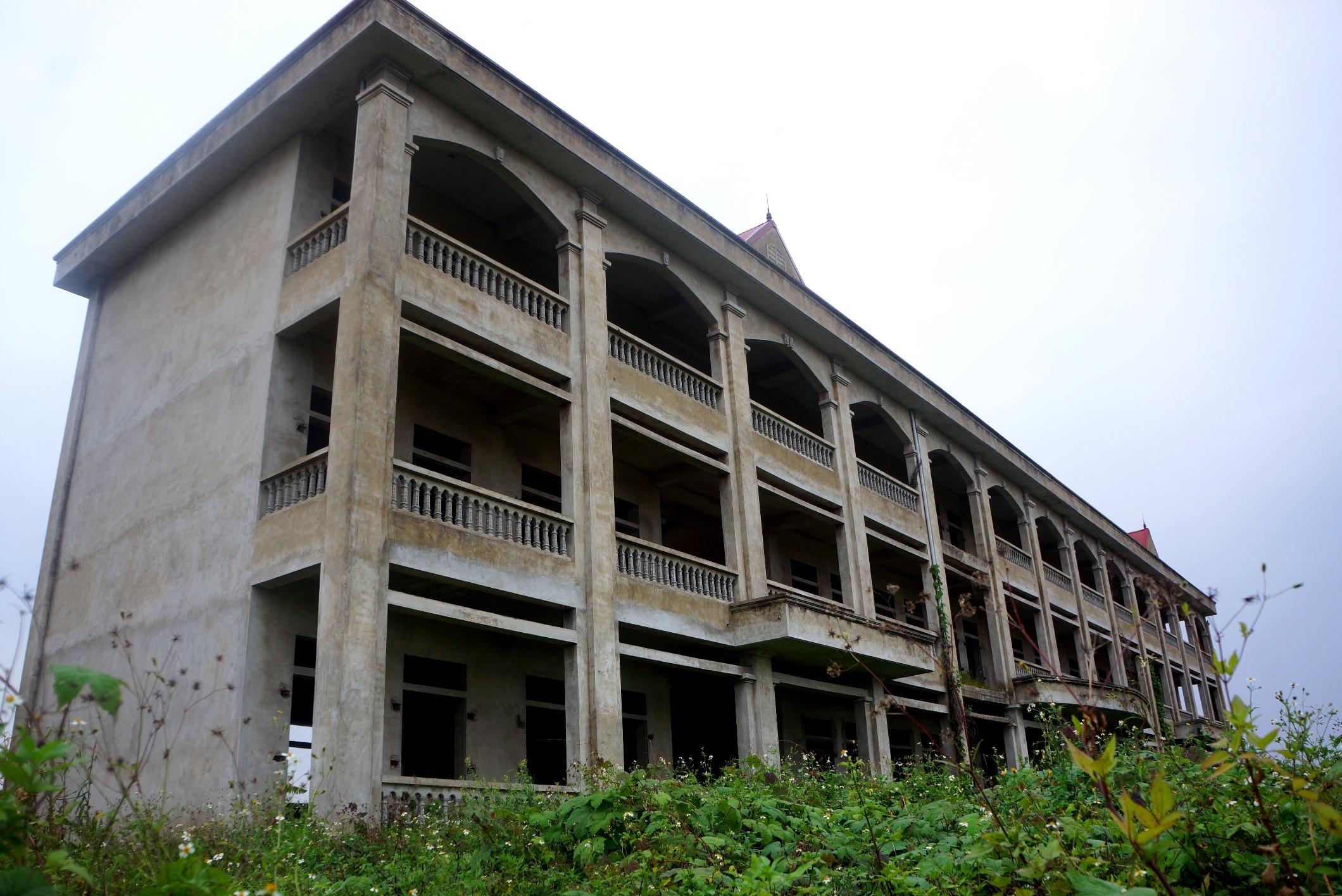 Du an truong hoc hon 30 ty bo hoang o Ninh Binh hinh anh