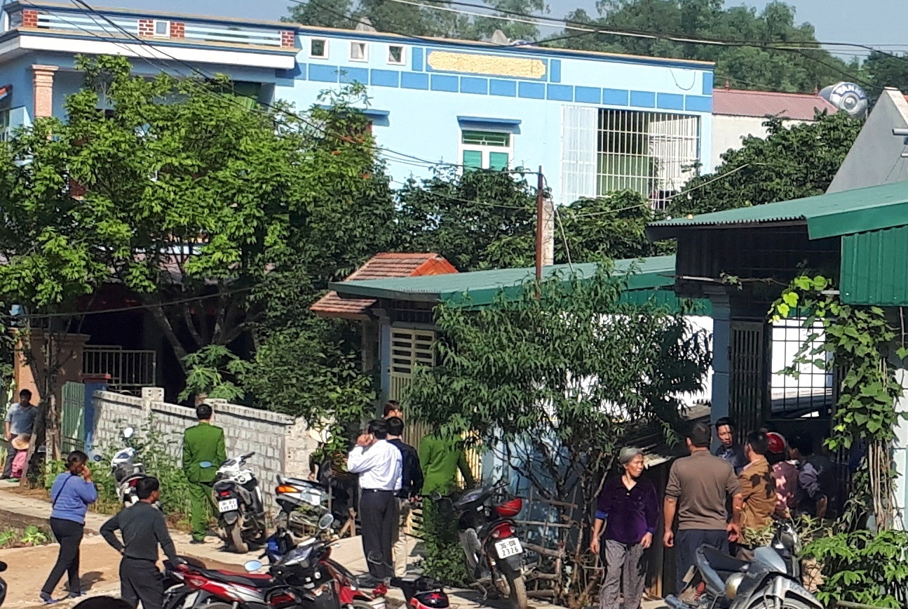 Bé gái sơ sinh bị sát hại ảnh 3 Be gai so sinh bi sat hai anh 3