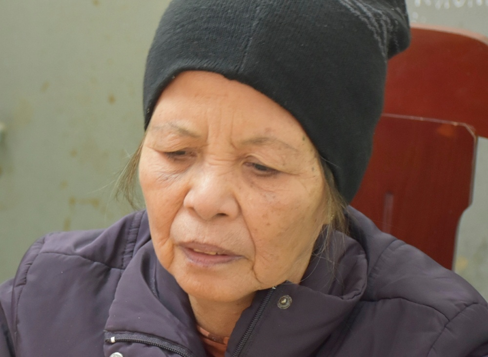 Khoi to ba noi nghi sat hai chau gai 20 ngay tuoi hinh anh